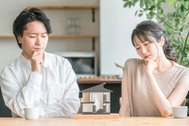 Nhờ bố chồng trông thợ xây, một tuần sau tôi tá hoả khi đến xem nhà