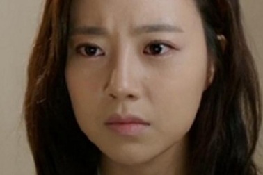 Nàng dâu quyết định "tung chiêu" sau khi bị mẹ chồng và em chồng ngày ngày "đè đầu cưỡi cổ"