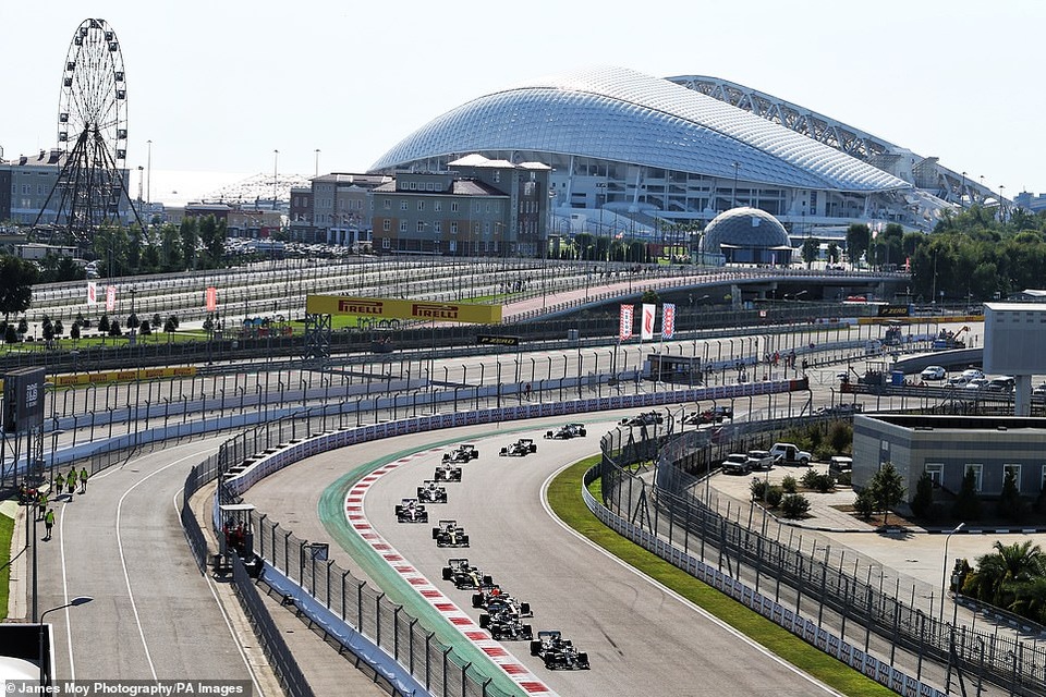 Russian Grand Prix 2020: Hamilton sảy chân, ai chớp được cơ hội? - 9 Russian Grand Prix 2020: Hamilton sảy chân, ai chớp được cơ hội? - 9