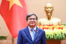 Hà Nội có phó chủ tịch UBND thành phố từng là thủ khoa tuyển dụng đặc cách