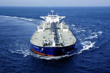 Bất chấp lệnh cấm vận, dầu mỏ của Nga vẫn tìm được khách hàng lớn