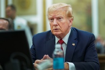 Cựu Tổng thống Trump cảnh báo hệ quả nếu ông không tái đắc cử