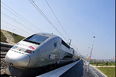 Pháp lập kỷ lục về tàu cao tốc
