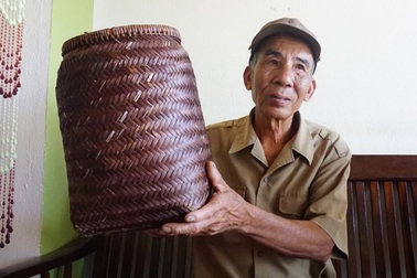 Câu chuyện về chiếc bồ tải gạo lên Điện Biên