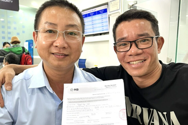 Nhân viên cây xăng bất ngờ nhận được 2 tỷ đồng qua tài khoản