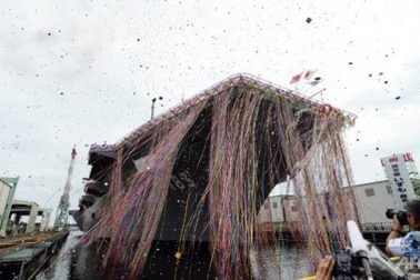 Nhật Bản ra mắt tàu sân bay trực thăng lớn nhất từ sau Thế chiến II