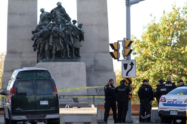 Sự trỗi dậy của "những con sói độc hành"