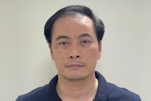 Giám đốc mở lớp học đầu tư lừa hàng trăm người góp vốn