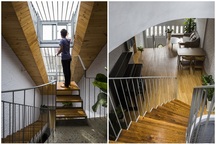 Nằm sâu trong ngõ nhỏ, ngôi nhà Hà Nội vẫn nổi bật bởi thiết kế không ngờ