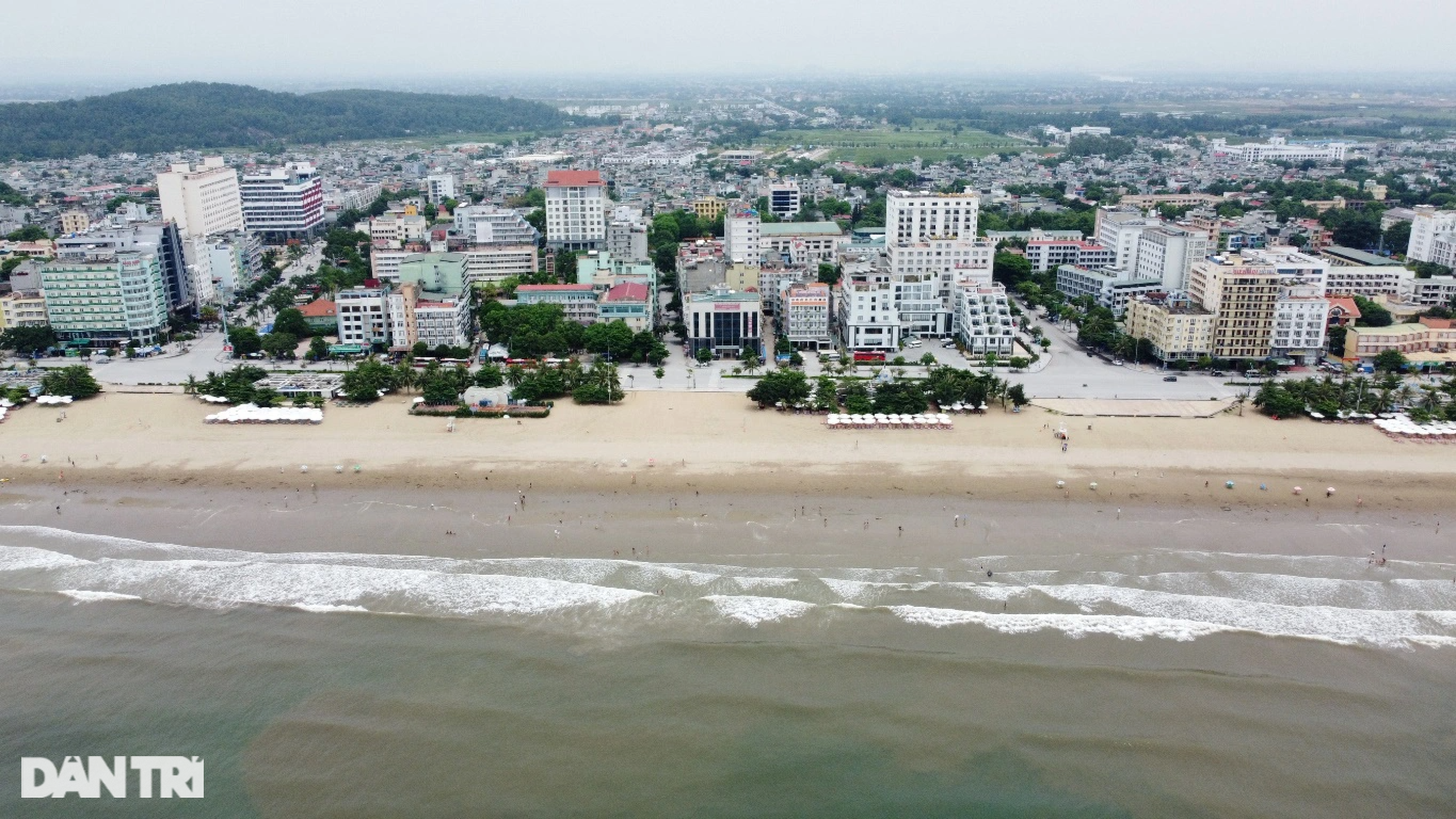 Sự lột xác về diện mạo của thành phố biển Sầm Sơn - 2 Sự lột xác về diện mạo của thành phố biển Sầm Sơn - 2