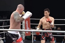 "Lý Tiểu Long" Hàn Quốc thua bẽ mặt trước võ sĩ kém mình 10 tuổi