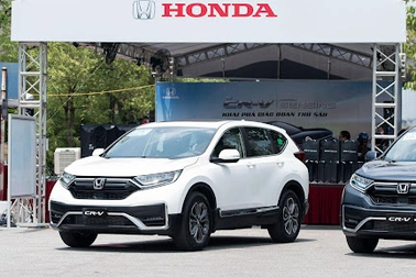 Honda CR-V giảm 150 triệu đồng tại đại lý, đua ưu đãi với Tucson và CX-5