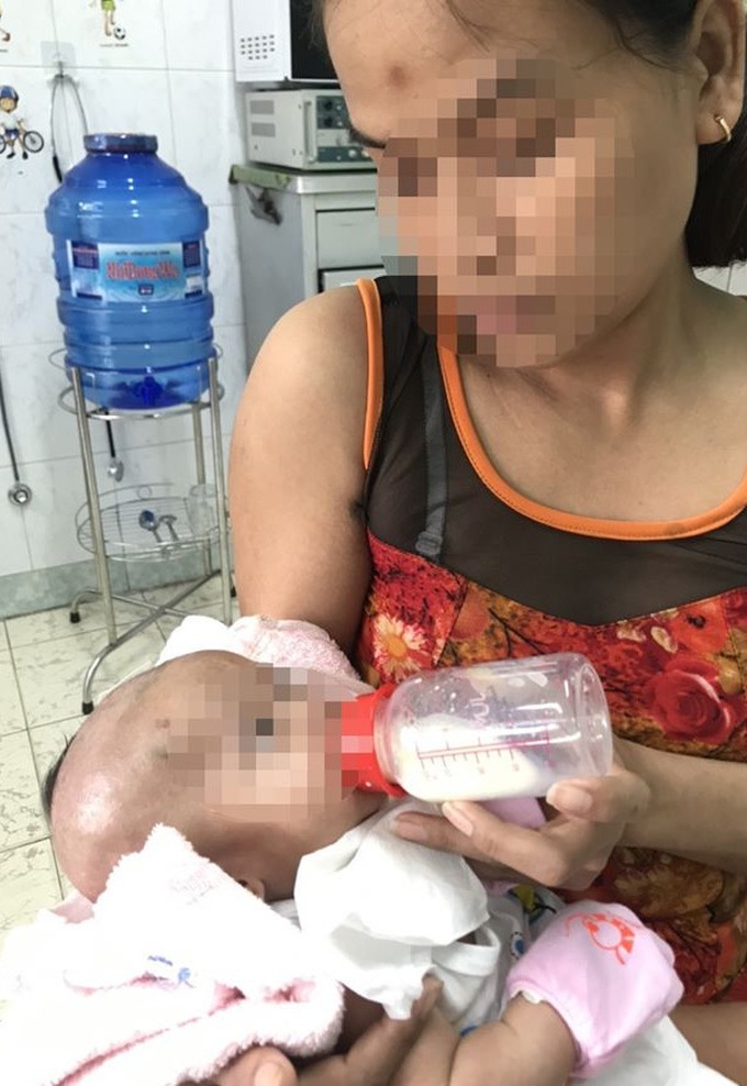 Thấy con hay ói sau bú, người quen bảo do sữa mẹ không tốt, không ngờ em bé mắc bệnh hiếm gặp - Ảnh 1. Thấy con hay ói sau bú, người quen bảo do sữa mẹ không tốt, không ngờ em bé mắc bệnh hiếm gặp - Ảnh 1.