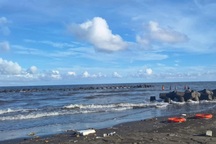 Rủ nhau tắm biển, 2 cháu nhỏ ở Ninh Bình tử vong và mất tích