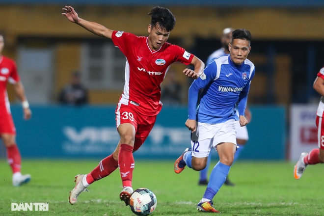 Những khoảnh khắc CLB Viettel chạm một tay vào chức vô địch V-League - 15 Những khoảnh khắc CLB Viettel chạm một tay vào chức vô địch V-League - 15