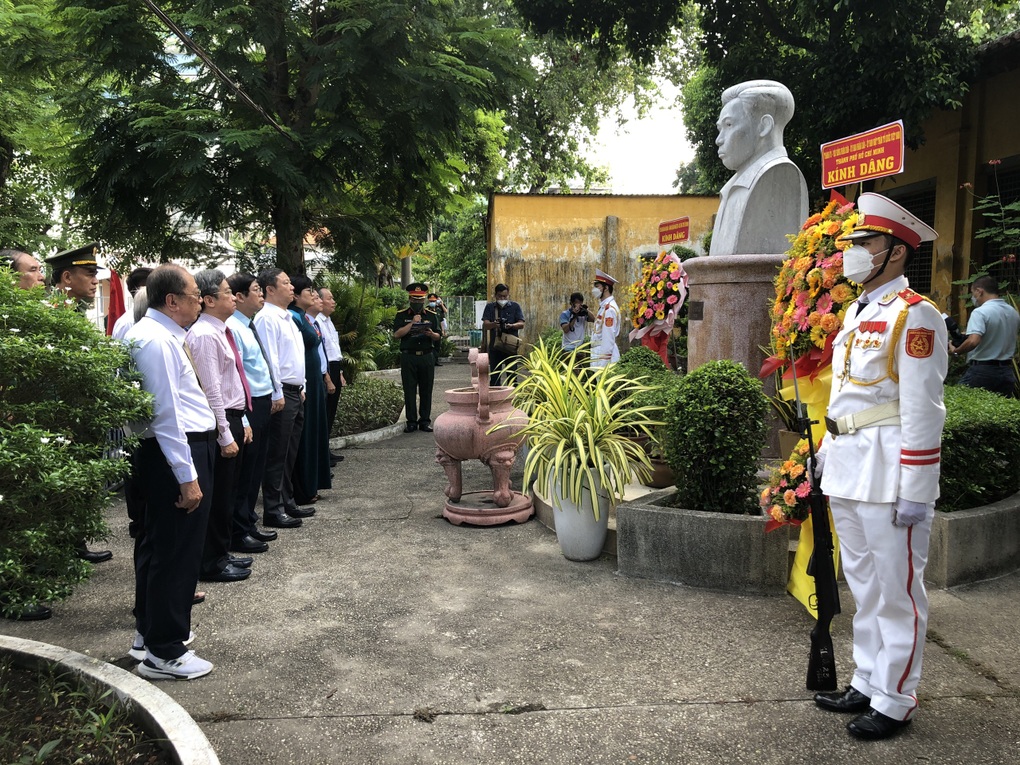 Mô hình trại giam trong lòng bệnh viện đặc biệt tại TPHCM - 1 Mô hình trại giam trong lòng bệnh viện đặc biệt tại TPHCM - 1