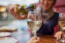 "Rượu nào là rượu chẳng say?"- Khoa học đã có câu trả lời