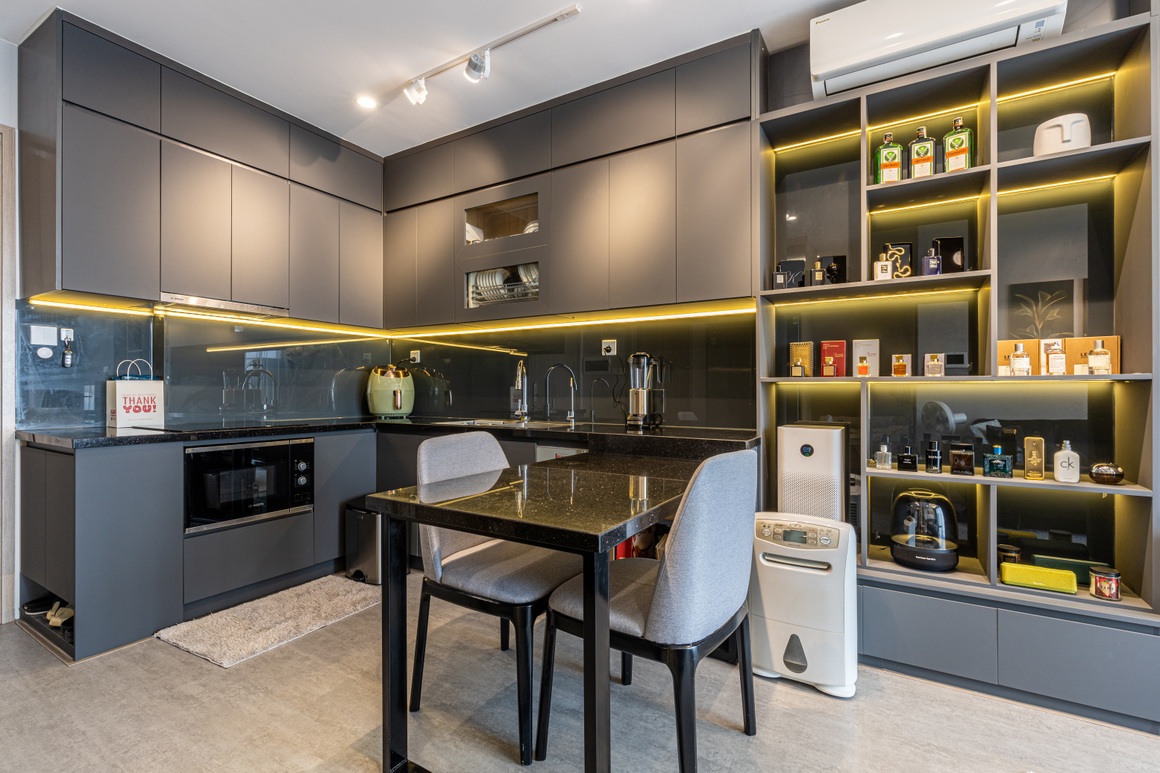 Căn hộ 43 m2 lạ mà sang với nội thất tông đen của chàng trai độc thân - 7 Căn hộ 43 m2 lạ mà sang với nội thất tông đen của chàng trai độc thân - 7