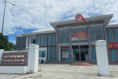 Chủ tịch xã giúp em trai “biến” đất công thành tư khiến 5 cán bộ liên lụy