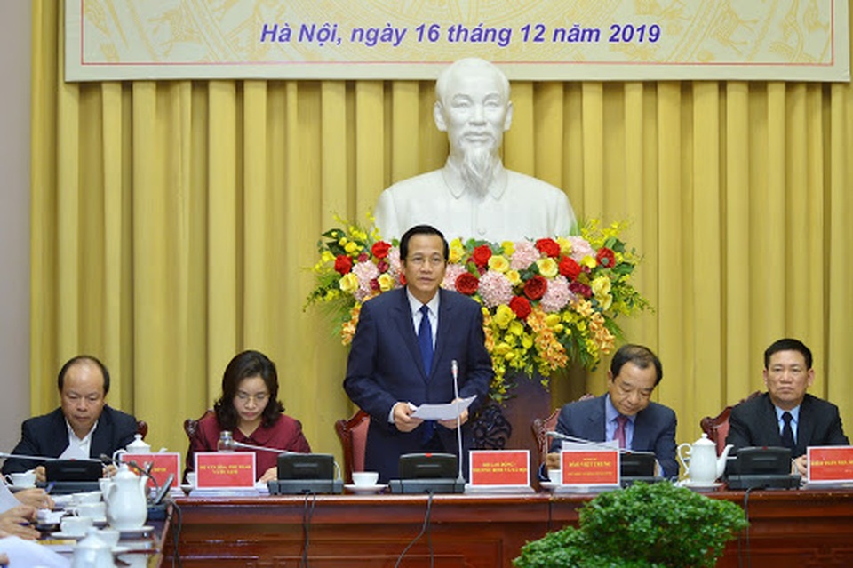 Bộ trưởng Lao động: “Lương của tôi chuyển thẳng vợ kiểm soát càng tốt!” - 1 Bộ trưởng Lao động: “Lương của tôi chuyển thẳng vợ kiểm soát càng tốt!” - 1