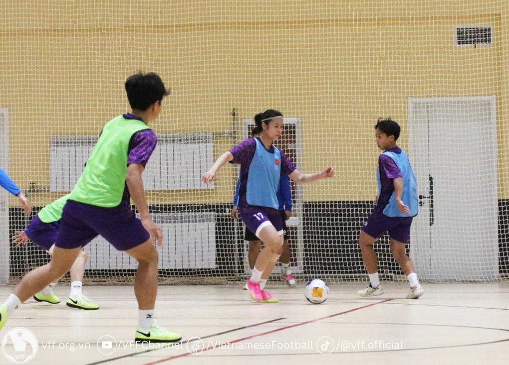 Tuyển futsal nữ Việt Nam sẵn sàng đối đầu Nhật Bản ở tứ kết giải châu Á - 1 Tuyển futsal nữ Việt Nam sẵn sàng đối đầu Nhật Bản ở tứ kết giải châu Á - 1