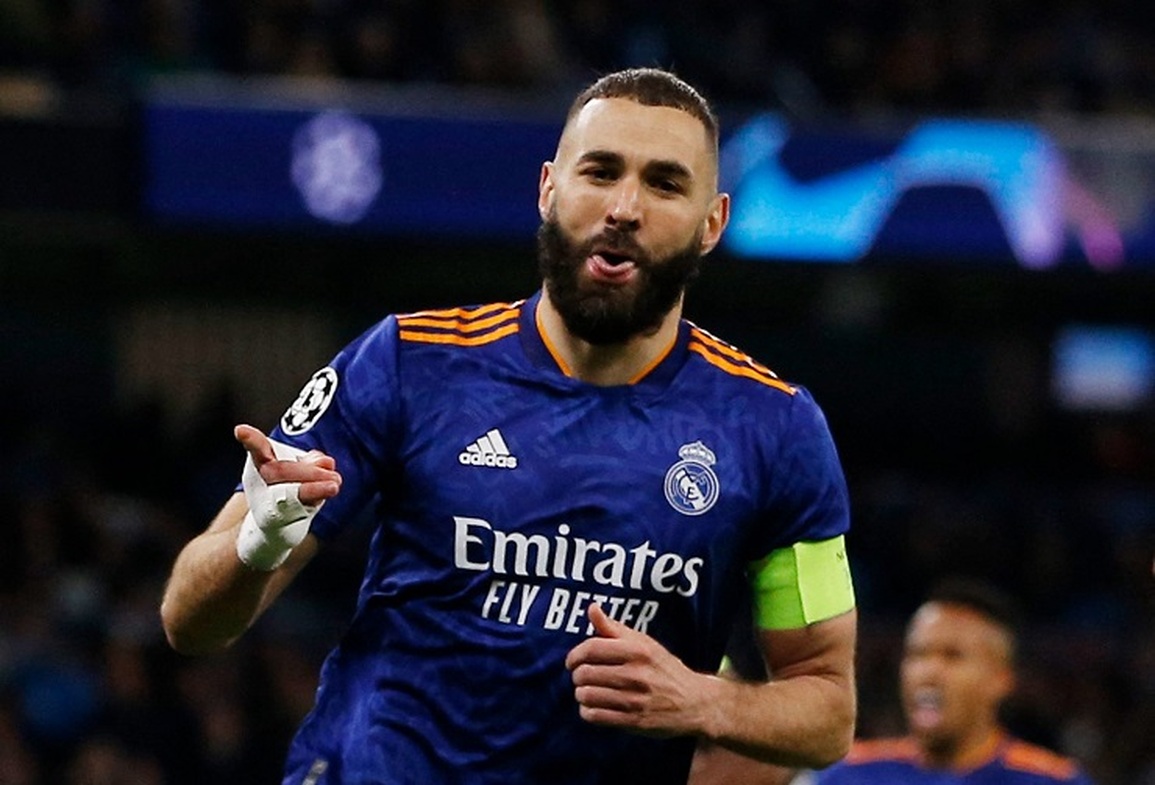 Karim Benzema: Từ kẻ bị Mourinho mỉa mai tới siêu nhân - 3 Karim Benzema: Từ kẻ bị Mourinho mỉa mai tới siêu nhân - 3