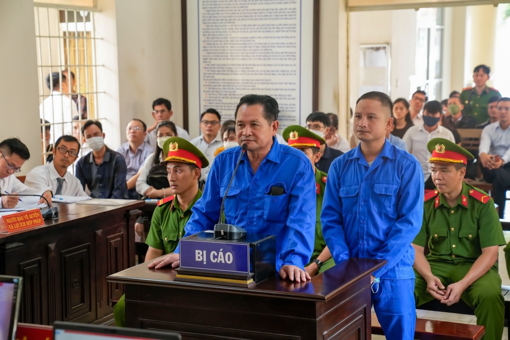 Thiện Soi lĩnh 15 năm 6 tháng tù - 2 Thiện Soi lĩnh 15 năm 6 tháng tù - 2