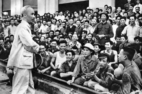 Học Bác mỗi ngày: Kiến thiết cần có nhân tài