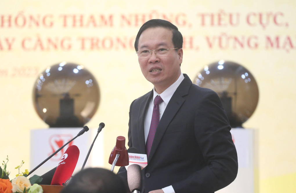 Ra mắt cuốn sách của Tổng Bí thư về phòng, chống tham nhũng, tiêu cực - 3 Ra mắt cuốn sách của Tổng Bí thư về phòng, chống tham nhũng, tiêu cực - 3