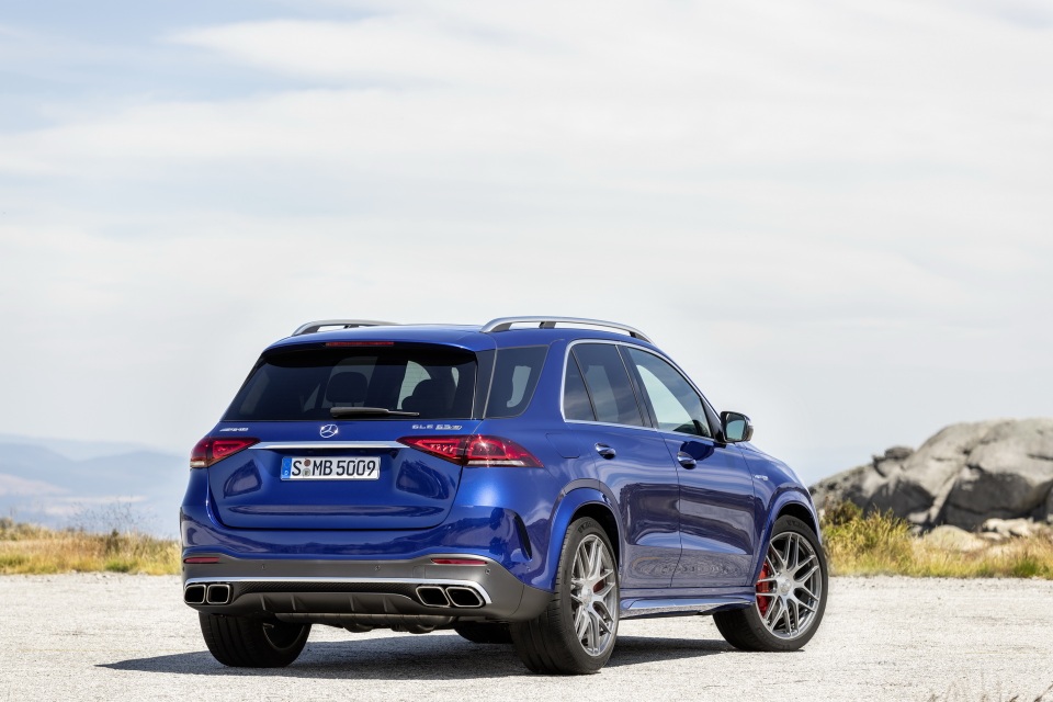 Mercedes-AMG GLE 63 và 63S nghênh chiến BMW X5 M - 19 Mercedes-AMG GLE 63 và 63S nghênh chiến BMW X5 M - 19