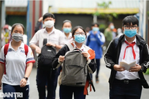 TPHCM: Trường Phổ thông Năng khiếu tiếp tục tăng học phí