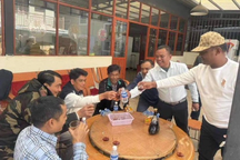 Myanmar bắt giữ 6 tướng đầu hàng quân nổi dậy