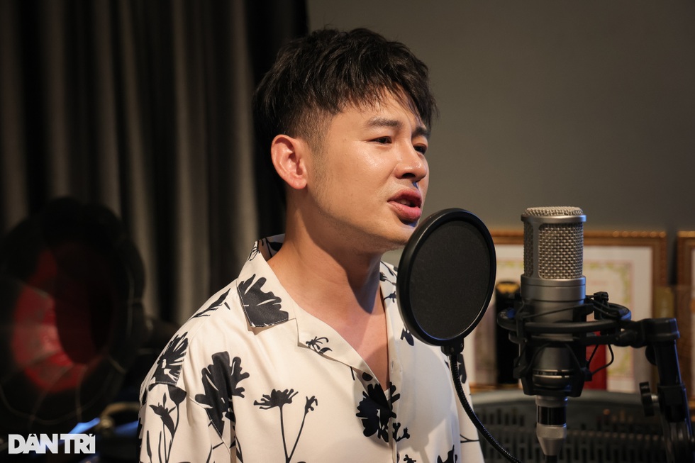 Hoàng tử ballad Hoàng Hải tái xuất ấn tượng tại hoà nhạc Rực rỡ ngày mới - 5