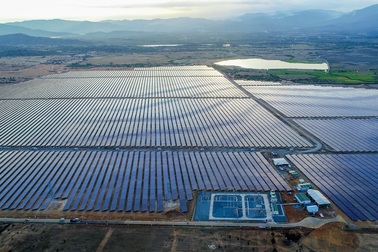 Cụm nhà máy điện mặt trời 330mwp lớn nhất Đông Nam Á chính thức hòa lưới điện quốc gia