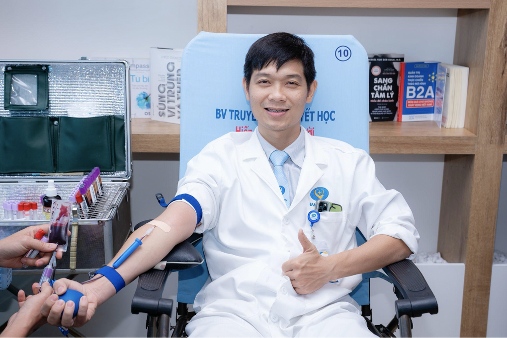 Hàng trăm người đến Bệnh viện Đa khoa Quốc tế Nam Sài Gòn tiếp sức sự sống - 2 Hàng trăm người đến Bệnh viện Đa khoa Quốc tế Nam Sài Gòn tiếp sức sự sống - 2