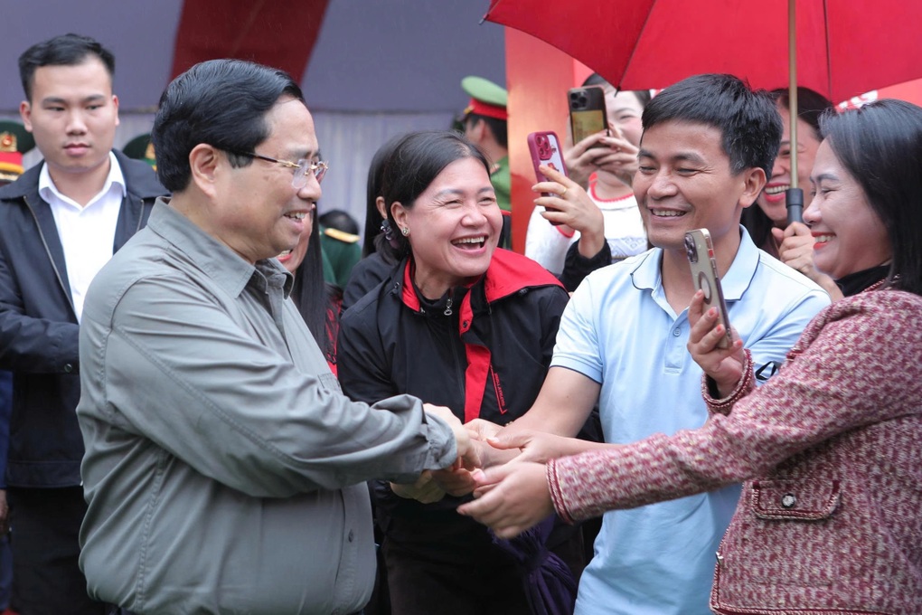 총리: 학교 건설은 광중 캠페인처럼 빠르고 대담하게 이루어져야 합니다. - 2 Thủ tướng: Xây trường phải như chiến dịch Quang Trung thần tốc, táo bạo - 2