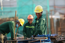 Đợi đấu thầu sân bay Long Thành, Coteccons và Ricons đưa nhau ra tòa