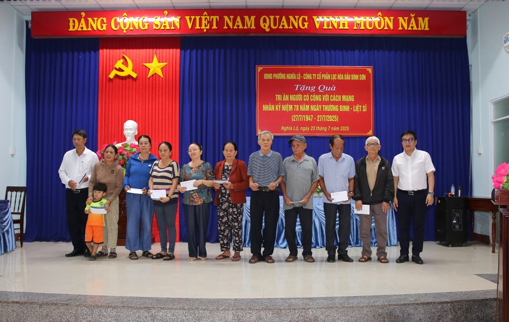 BSR tổ chức nhiều hoạt động tri ân nhân Kỷ niệm 78 năm Ngày Thương binh Liệt sĩ - 1 BSR tổ chức nhiều hoạt động tri ân nhân Kỷ niệm 78 năm Ngày Thương binh Liệt sĩ - 1