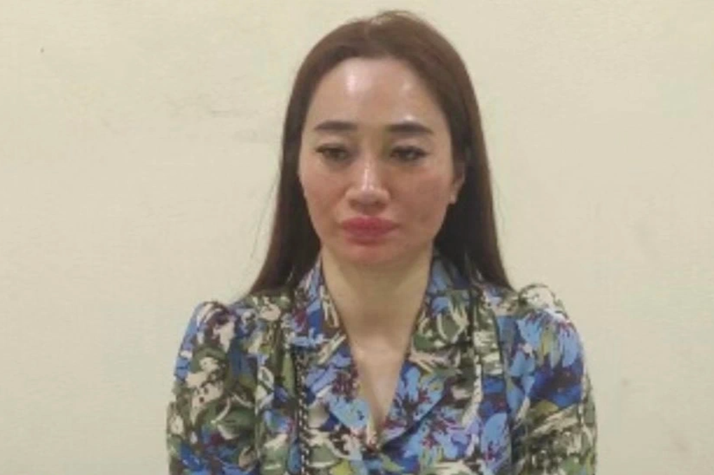 Bắt tạm giam cô đồng bổ cau đúng nhận, sai cãi ở Hải Dương - 1 Bắt tạm giam cô đồng bổ cau đúng nhận, sai cãi ở Hải Dương - 1