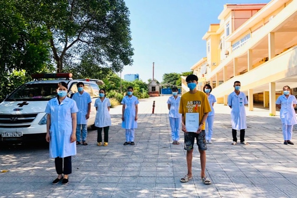 Điểm nóng Nghệ An đã giảm mạnh ca mắc Covid-19, tiếp tục tiêm vắc xin - 4 Điểm nóng Nghệ An đã giảm mạnh ca mắc Covid-19, tiếp tục tiêm vắc xin - 4