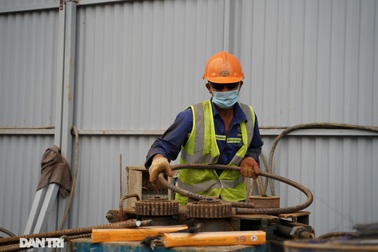 Bộ Xây dựng: Phải tạm dừng thi công các công trình xây dựng ở "vùng đỏ"