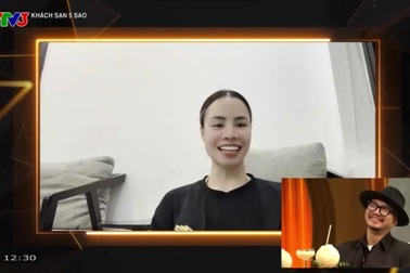 Vợ ca sĩ Hà Lê tỏ tình với anh trên sóng truyền hình VTV