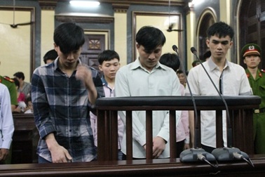 Hung thủ chặt tay cô gái cướp xe SH lãnh án tử hình