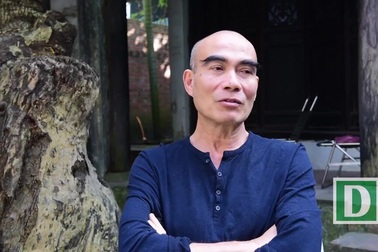 Đạo diễn Lưu Trọng Ninh tiết lộ chuyện suốt ngày "va" phụ nữ đẹp