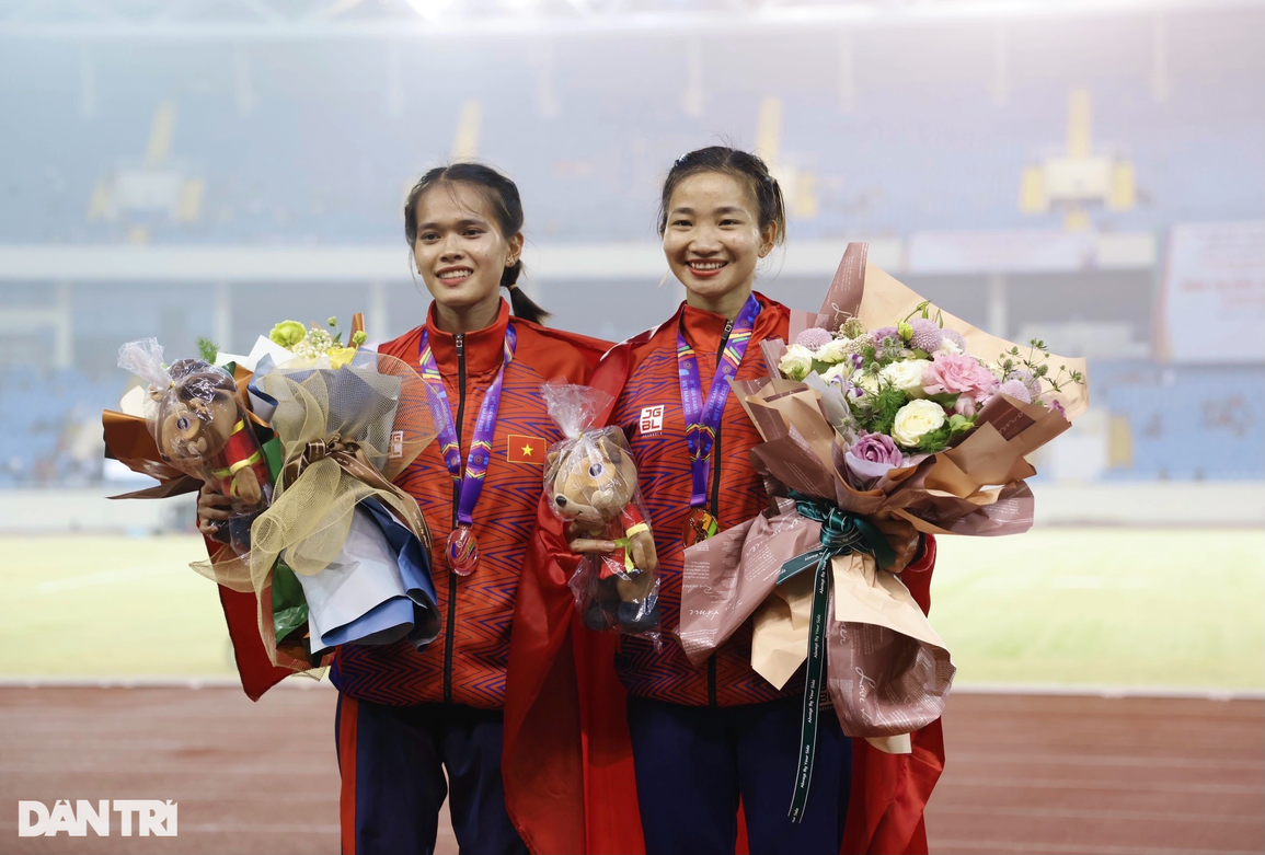 Điền kinh và bơi lội tỏa sáng, đoàn Việt Nam có 39 HCV ở SEA Games 31 - 2 Điền kinh và bơi lội tỏa sáng, đoàn Việt Nam có 39 HCV ở SEA Games 31 - 2