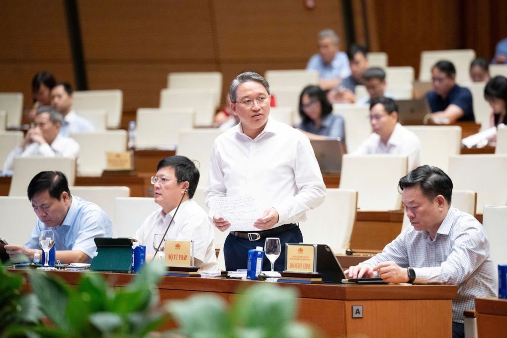 3 months for appraisal in a big case like Van Thinh Phat is impossible - 3 3 tháng để giám định trong vụ án lớn như Vạn Thịnh Phát là bất khả thi - 3