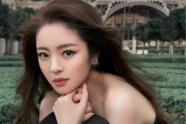 Mong muốn duy nhất của An Dĩ Hiên sau khi chồng tỷ phú lĩnh án 14 năm tù