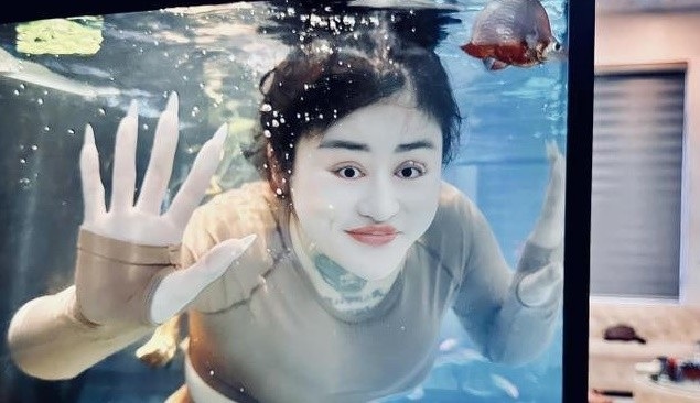 Vệt trượt dài của hot TikToker triệu view Ngân “Baby - 2 Vệt trượt dài của hot TikToker triệu view Ngân “Baby - 2