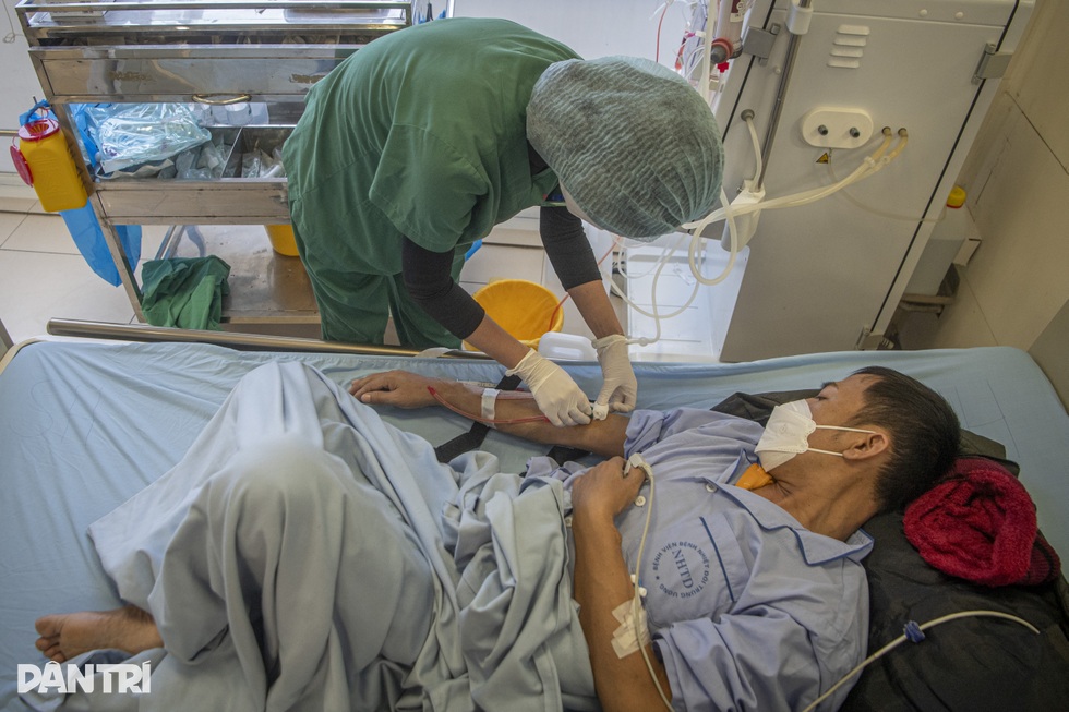 Bóng hồng trong phòng bệnh thế kỷ - 3