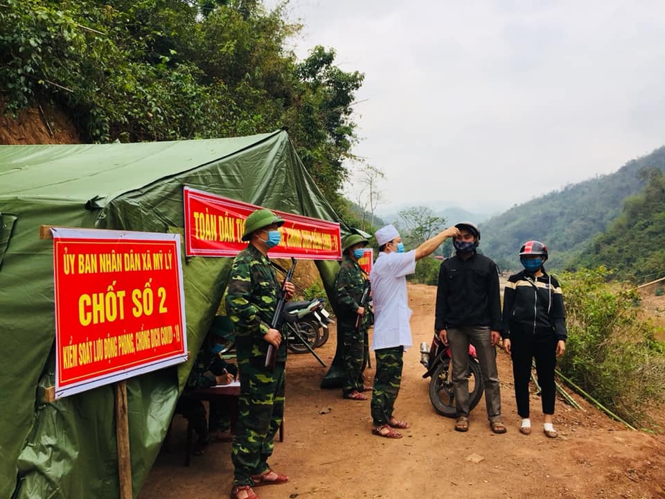 Chiến sỹ biên phòng Nghệ An ngày đêm chốt chặn đường mòn, lối mở biên giới - 5 Chiến sỹ biên phòng Nghệ An ngày đêm chốt chặn đường mòn, lối mở biên giới - 5